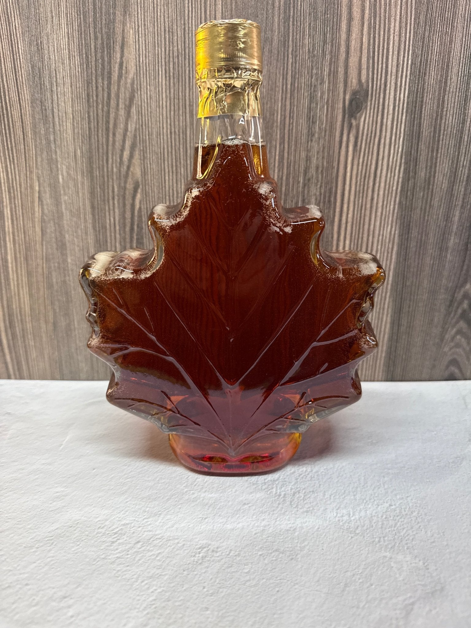 Huge 250ml / 25.5oz Maple Leaf Bottle - Gardners Sugarhouse